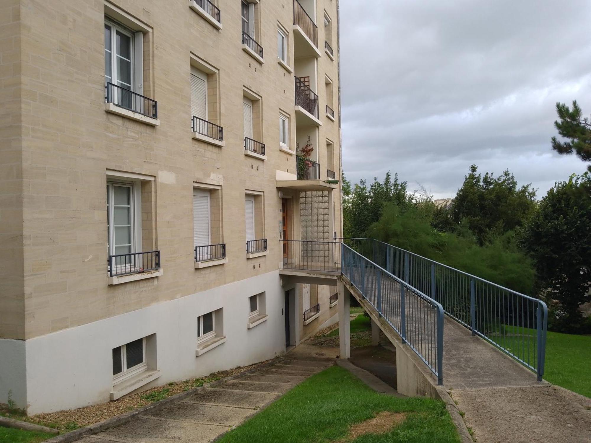Apartment Downtown Caen