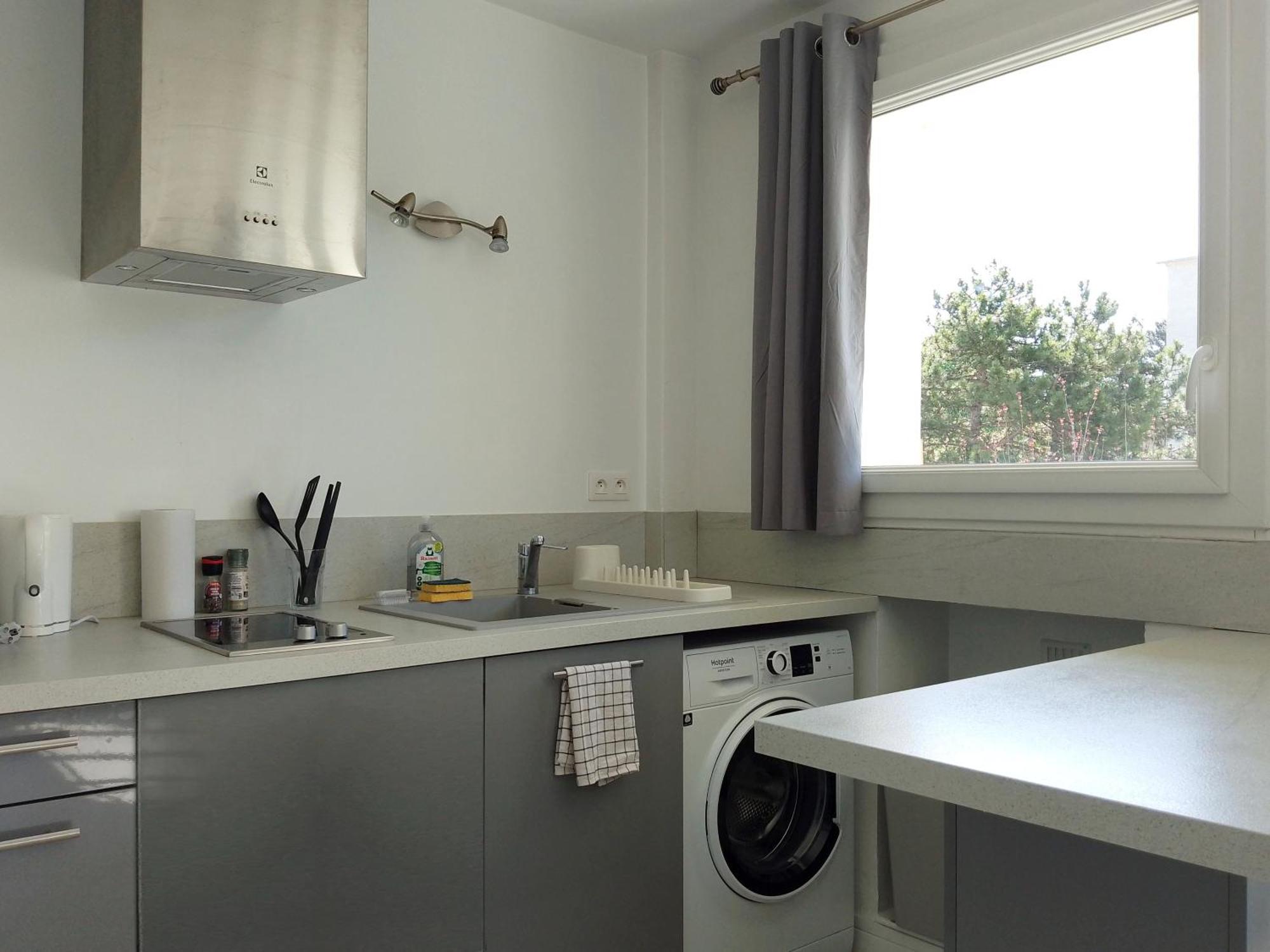 Apartment Downtown Caen